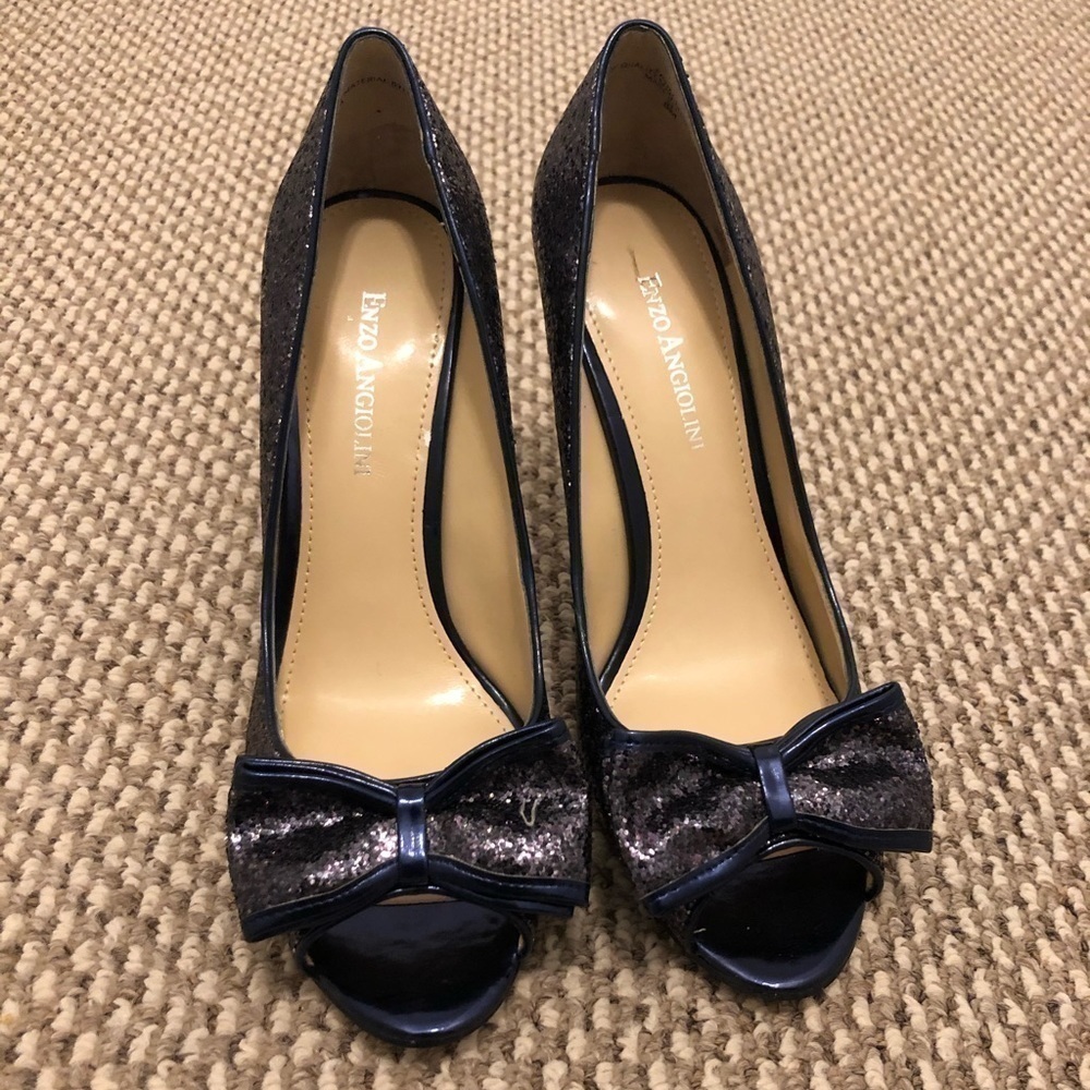 Enzo Angiolini peep shoes!